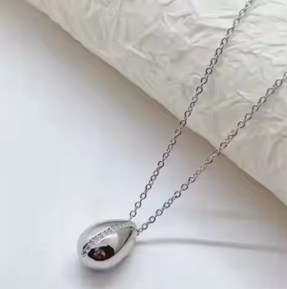 Zircon Petal Flower Necklace Set